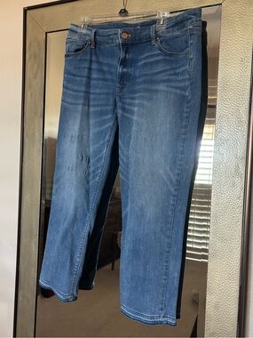 White House Black Market "The Flare Crop" denim
